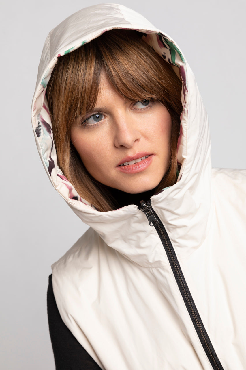 CAILLE hood-Reversible padded accessory hood in cream water-repellent fabric