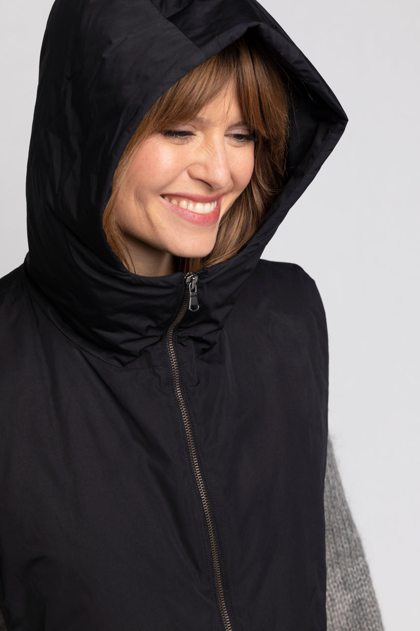 CAILLE hood-Padded accessory hood in black water-repellent fabric