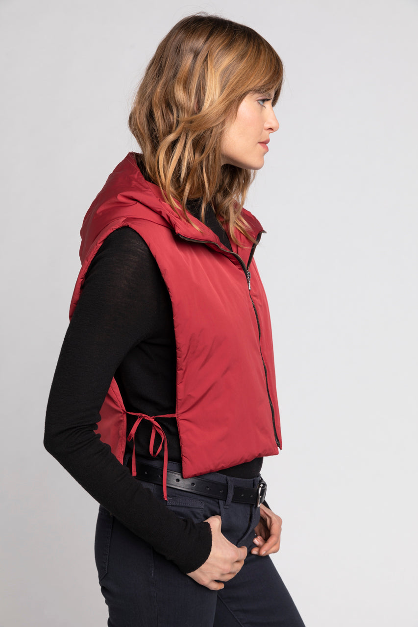 CAILLE hood-Padded accessory hood in red water-repellent fabric