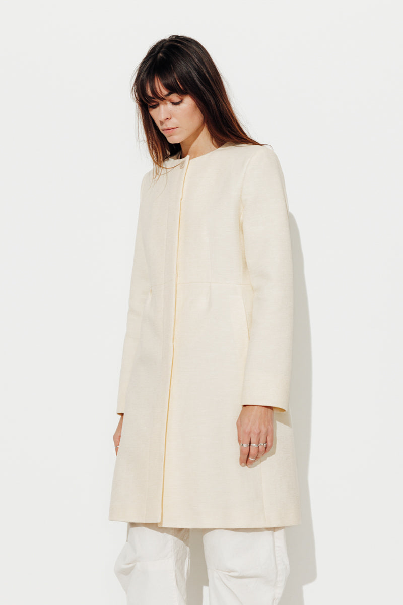 SOVERIA ecru fitted collarless coat-Ecru fitted collarless coat