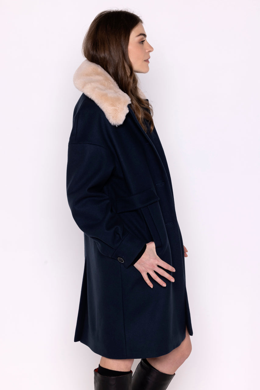 BUELLAS coat-Female straight coat in navy blue wool cloth