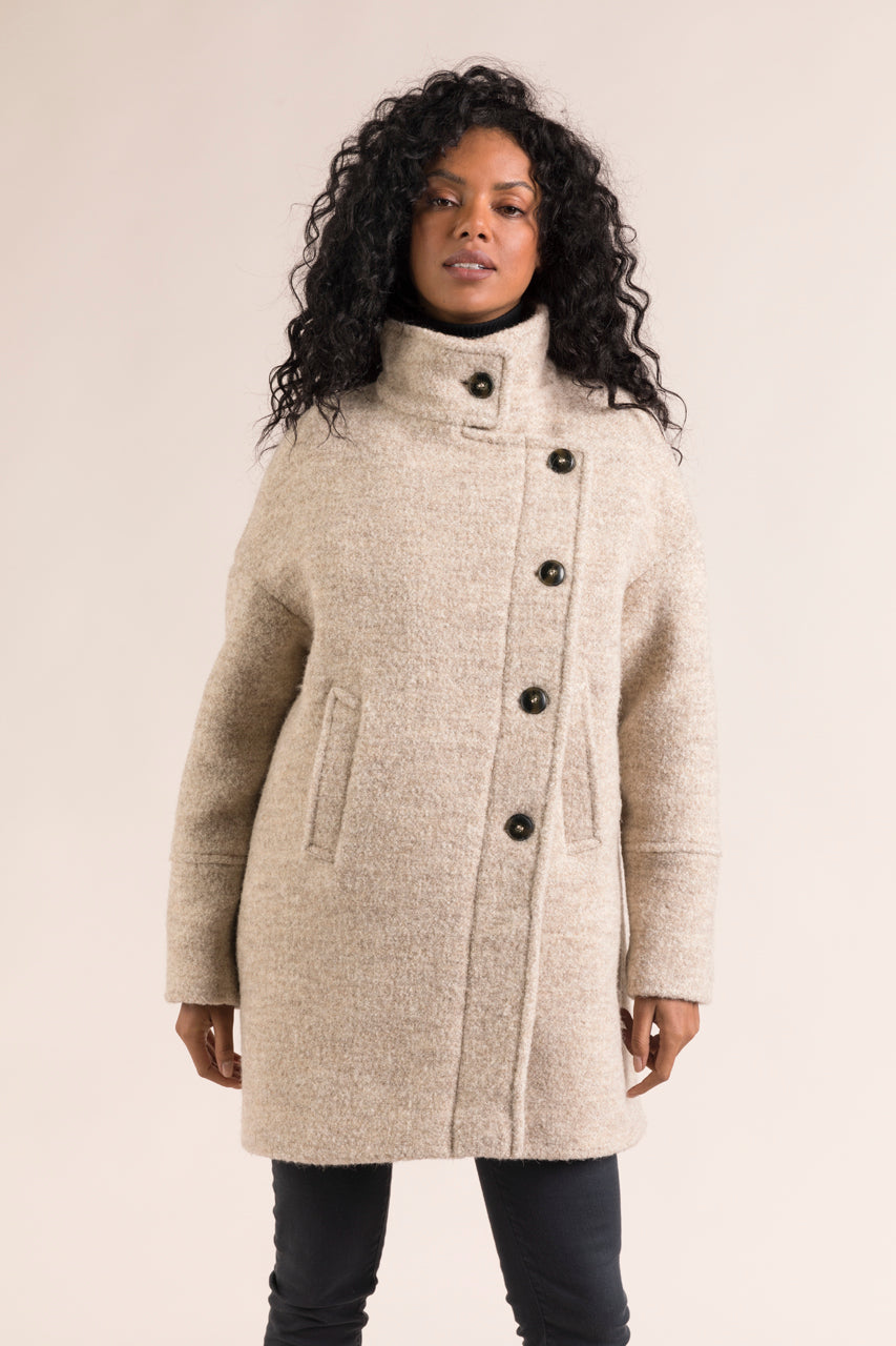 UPIE coat-Oversized beige alpaca coat