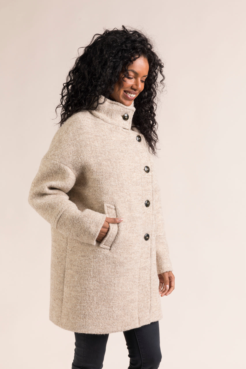 UPIE coat-Oversized beige alpaca coat