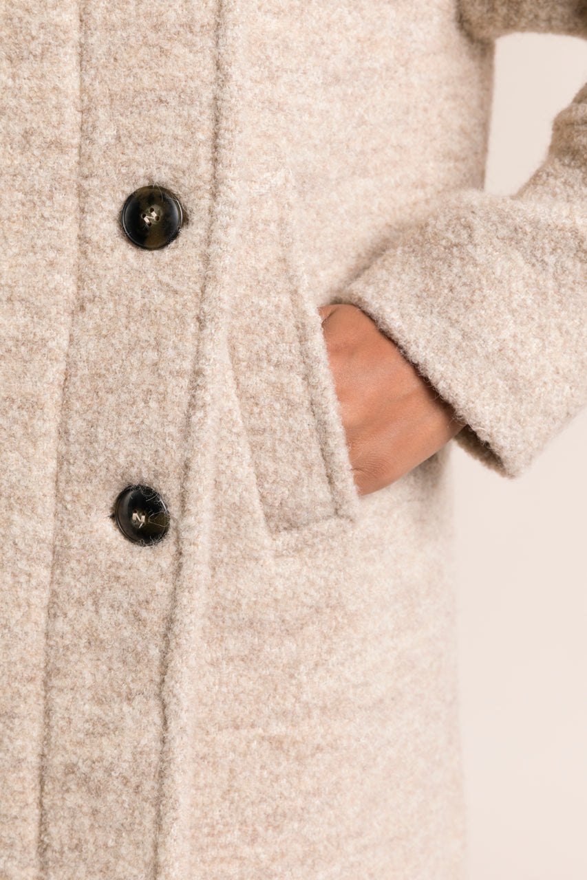 UPIE coat-Oversized beige alpaca coat