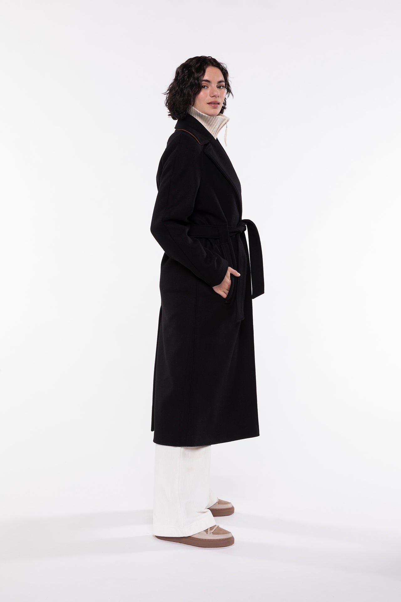 SAUMANE-Manteau long ceinturé en drap de laine noir